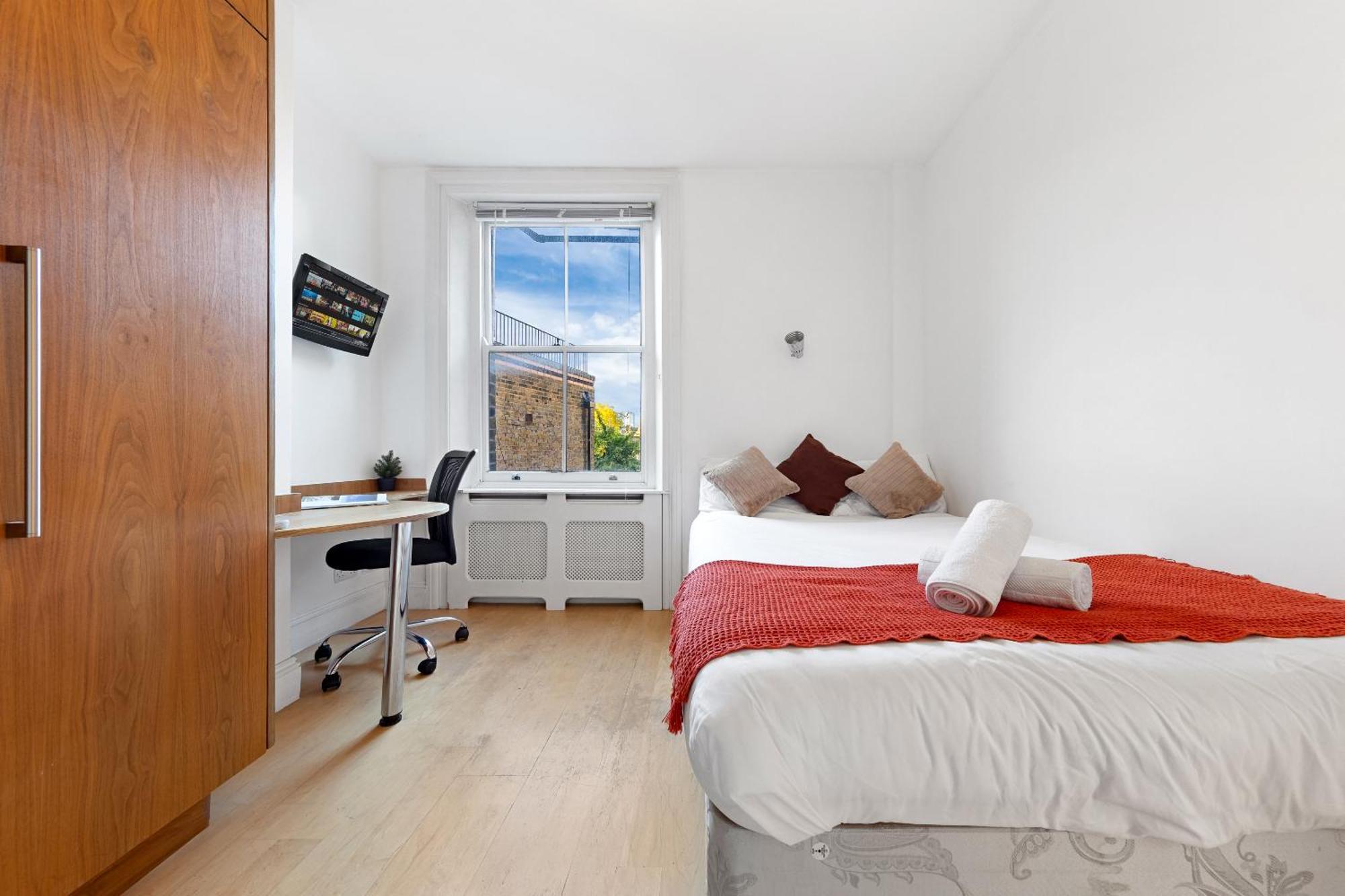 Luxury 4-Bedroom Modern Flat In Central London Steps From Station, Sleeps 9 In Style! Exterior foto