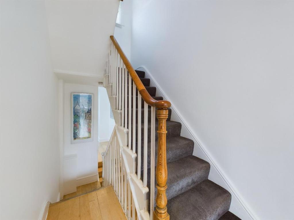 Luxury 4-Bedroom Modern Flat In Central London Steps From Station, Sleeps 9 In Style! Habitación foto